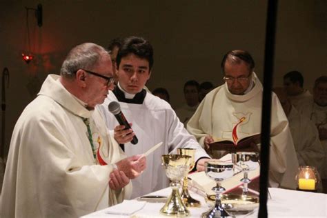 Di Cono Pedro Paulo Teles Ordenado Sacerdote No Centro Diocesano De