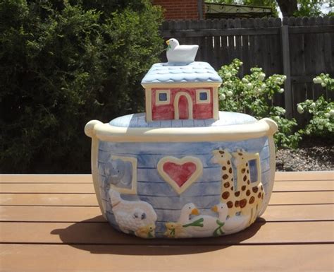 Susan Winget Noah S Ark Ceramic Cookie Jar CERTIFIED INTERNATIONAL