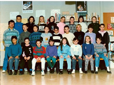 Photo De Classe CM2 1992 1993 De 1993 ECOLE ANTOINE DE SAINT EXUPERY