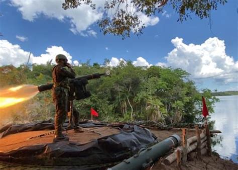 Grupo De Artilharia Antia Rea De Selva Executa Primeiro Tiro Do