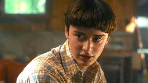 Stranger Things Star Noah Schnapp Comes Out As Gay On TikTok