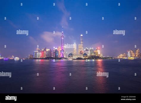 Shanghai lujiazui at night Stock Photo - Alamy