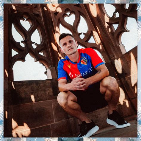 Nova Camisa Titular Do Fc Basel Macron Mdf