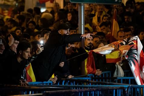 Sindicatos Policiales Censuran A Vox Que Trate De Dirigir A La