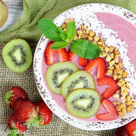 Strawberry Kiwi Smoothie Bowl Recipe Healthy Vegan