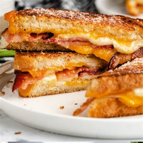 Grilled Cheese Sandwich With Bacon