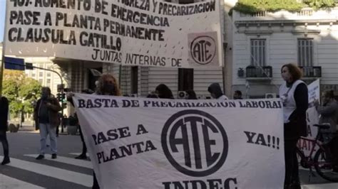 Trabajadores Del Indec Denuncian Que Solo Un Tercio Del Personal Está