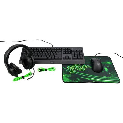 Razer 4-Piece Gaming Bundle - Includes Cynosa Pro Keyboard, DeathAdder ...