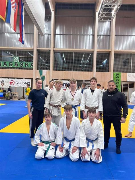 Mladi pomurski judoisti uspešni na mednarodnem judo turnirju Vestnik si