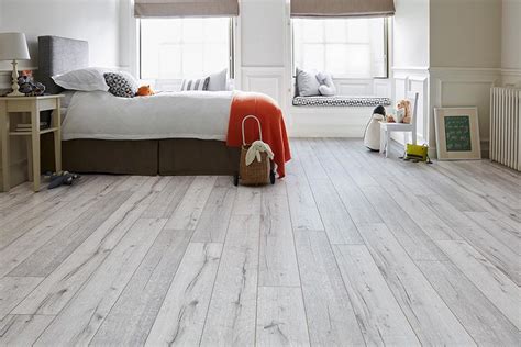 Series Woods Professional 12mm Laminate Flooring Grey Oak