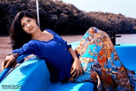 Sri Lankan Hot Model And Sexy Actress Sumudu Prasadini Photo Collection