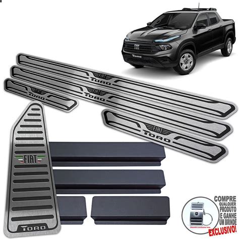 Descanso De Pé Soleira Fiat Toro 2022 Preto Baixo Relevo JR PARTS