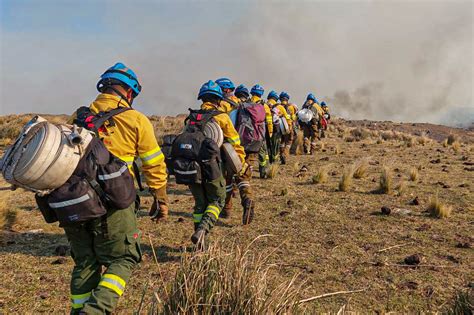 Continúa activo el incendio de Potrero de Garay y reinició el de La