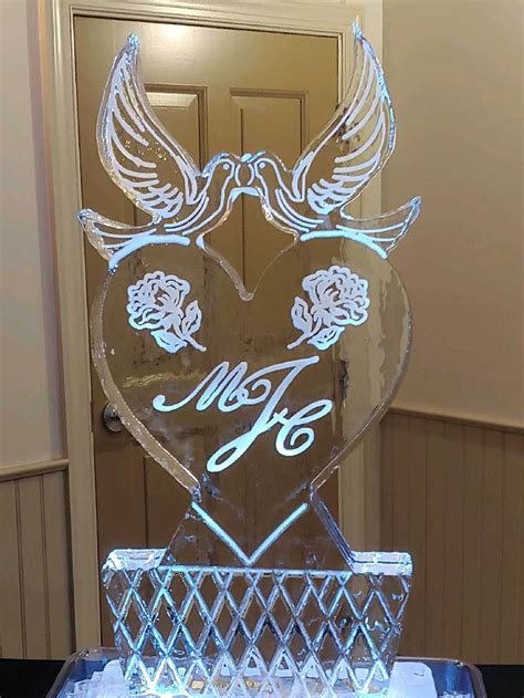 Wedding Ice Sculptures | Nice Hot Ice Sculptures LLC.