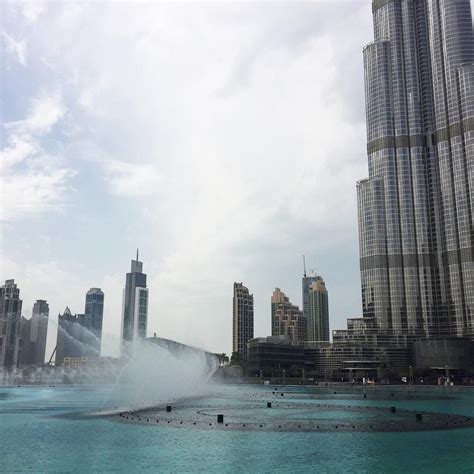 Burj Khalifa fountain show Dubai, UAE@visit.dubai #traveldeeper # ...