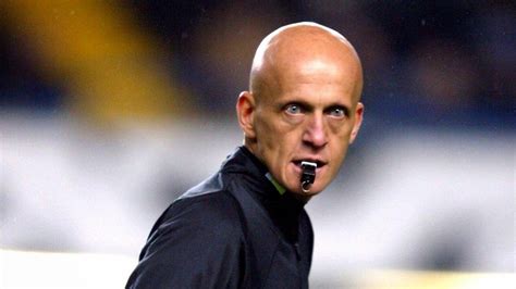 Pierluigi Collina Le Justicier Au Sifflet Dor Le Corner