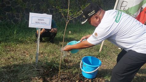 Hari Lingkungan Hidup Pemkot Pekalongan Lakukan Aksi Bersih Lingkungan