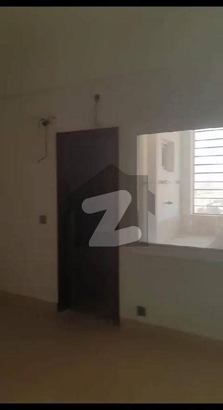 Brand New 3 Bedrooms 2000 Square Feet Corner Apartment On Higher Floor