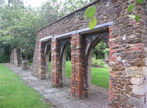 Stone Arches In Tower Gardens King S Lynn Norfolk