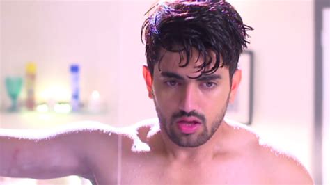 Shirtless Movies & TV : Zain Imam : Naamkarann