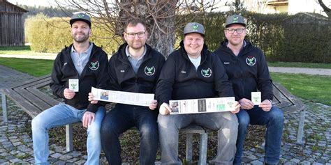 Den muss man haben: Der neue Kirwa-Kalender für den Landkreis Neumarkt