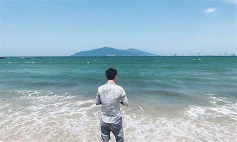 Hoa hậu Thu Thảo diện bikini đi du lịch Đà Nẵng cùng bạn trai