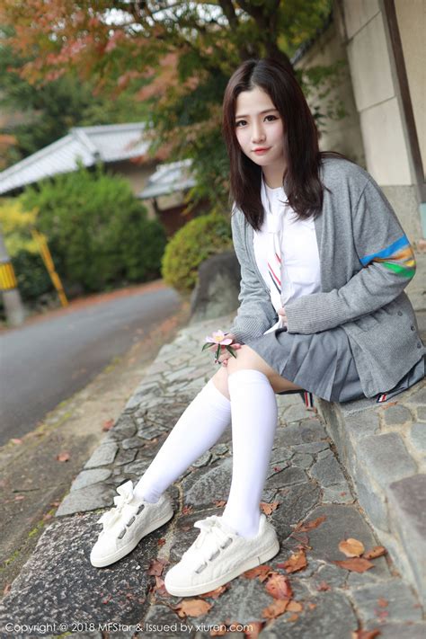 L L Ng V I Phong C Ch H C Ng N A K N N A H C A Hot Girl Xu Cake