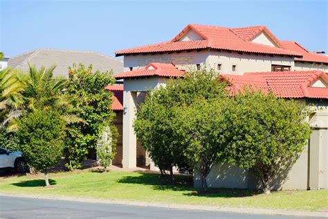 Bedroom House For Sale In Savannah Hills Estate Waterfall Properties