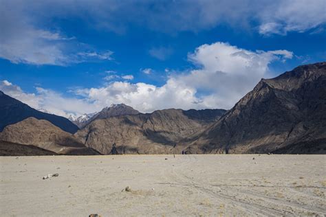 Sarfaranga Desert The Wondrous Cold Desert In Skardu Traveler Trails