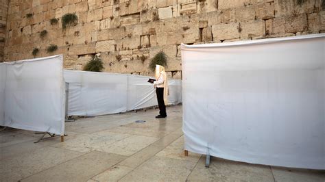 Israelis Prepare To Celebrate The Years Holiest Days Under Lockdown