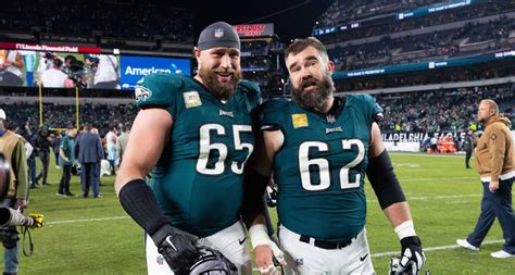 Jason Kelce makes 7th Pro Bowl team; one of six Eagles honored - Yahoo ...