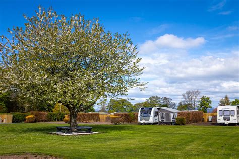 Visit East Lothian: Drummohr Camping & Glamping