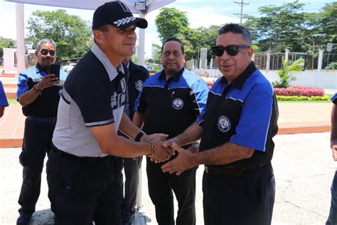 Policía Nacional on Twitter Honrar a quienes ofrendaron sus vidas