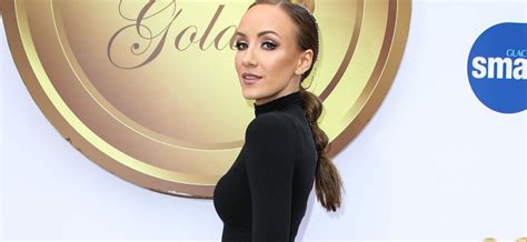 Gymnast Nastia Liukin Flaunts Legs For Days In Gold Mini Skirt SCHOOL