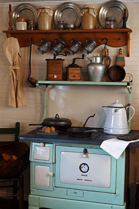 Pin On Farmhouse Kitchen Rustic Rural And Vintage Vintage Kitchen