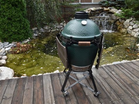 Jak udržovat dřevěné stolky grilu Big Green Egg