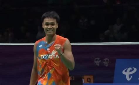 Momen Pebulutangkis Thailand Nyengir Hingga Bikin Jonatan Christie