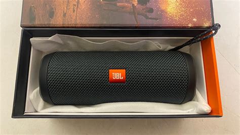 Jbl Flip Essential Portable Bluetooth Wireless Speaker Rechargeable