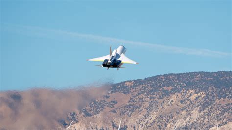 Boom Flyby Xb Completes Second Flight