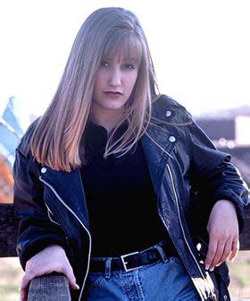 lila mccann singer country singers fashion