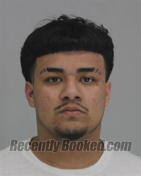 Recent Booking Mugshot For Gerardo Gutierrez In Dallas County Texas