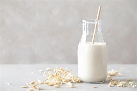 Leche De Avena Deliciosa Y Saludable Bebida Vegetariana Alternativa A