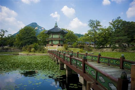 Hd Wallpaper Seoul South Korea Gyeongbokgung Palace Travel Traditional Wallpaper Flare