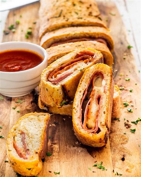 Quick And Easy Homemade Stromboli That Can Be Filled With Your Favorite