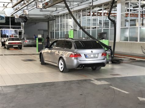 Чемодан продан — BMW 5 series Touring (E61), 2,5 л, 2006 года | продажа ...