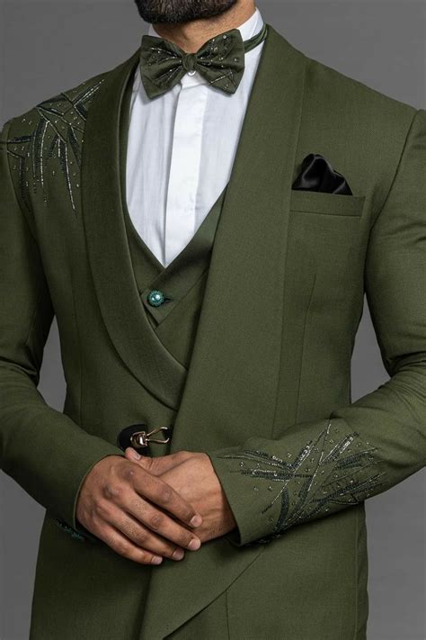 Pin By Mahjabin Ramz On Men S Style Stylish Mens Suits Dress Suits