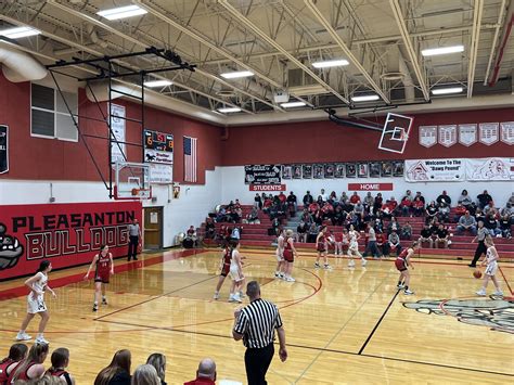 KRVN 880 – KRVN 93.1 – KAMI - Bulldogs nip Haymakers