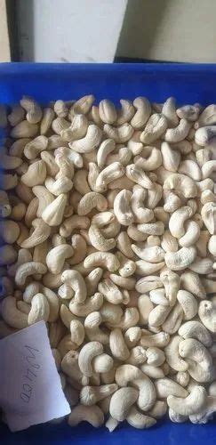 W Whole Cashew Nut At Rs Kg W Cashew In Contai Id