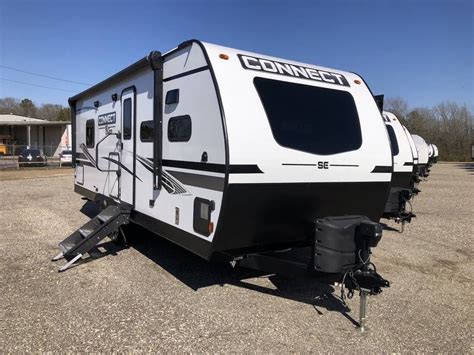 RV Review KZ Connect SE C221FKKSE Travel Trailer RV Travel