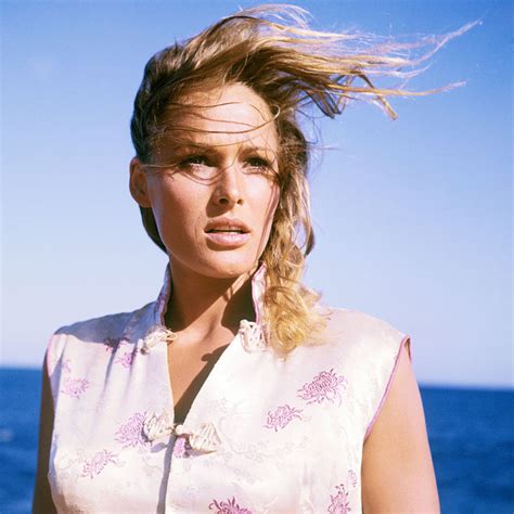 Ursula Andress As Honey Ryder Ultimate Bond Girl Ursula Andress In